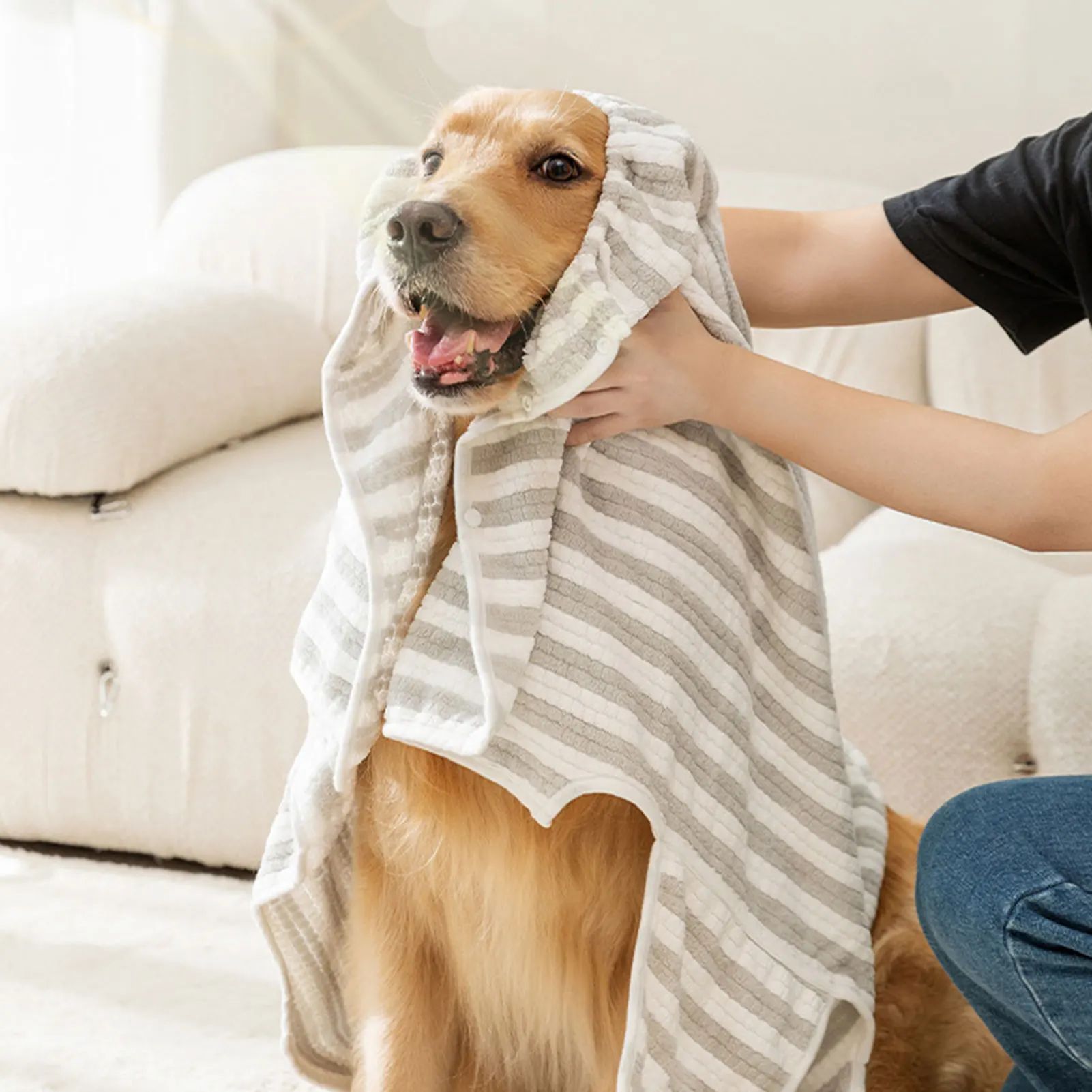 Ultra Absorbent Pet Bath Towel Quick Dry Thick Bathrobe Wrap