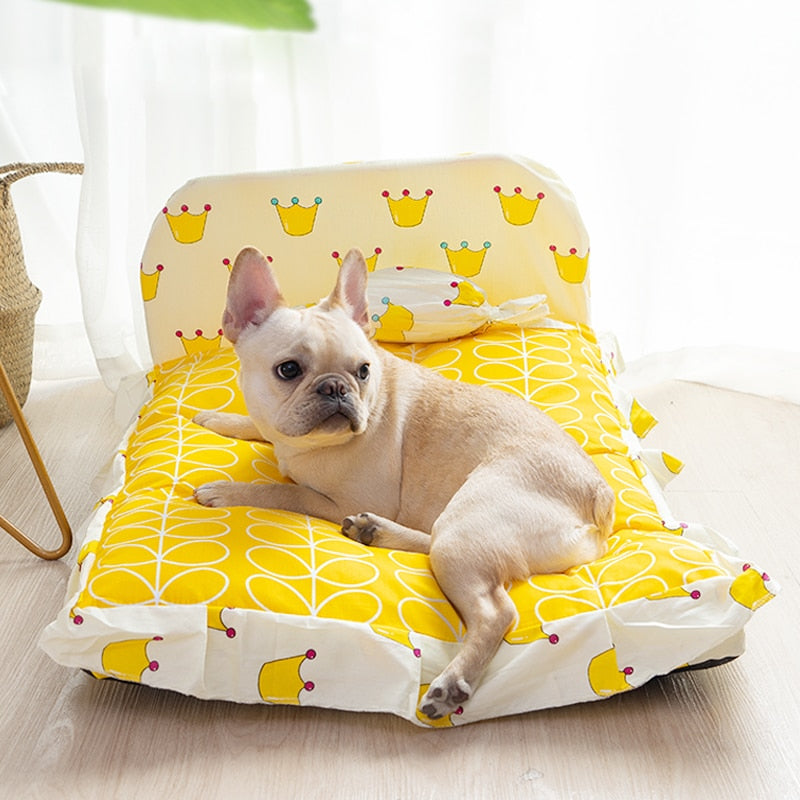 Plush Teddy Style Small Pet Bed For Comfortable Rest