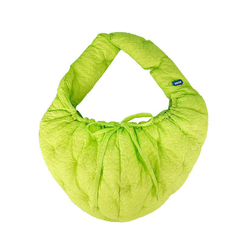 Portable Shoulder Diagonal Pet Carrier Bag With Secure Warm Design