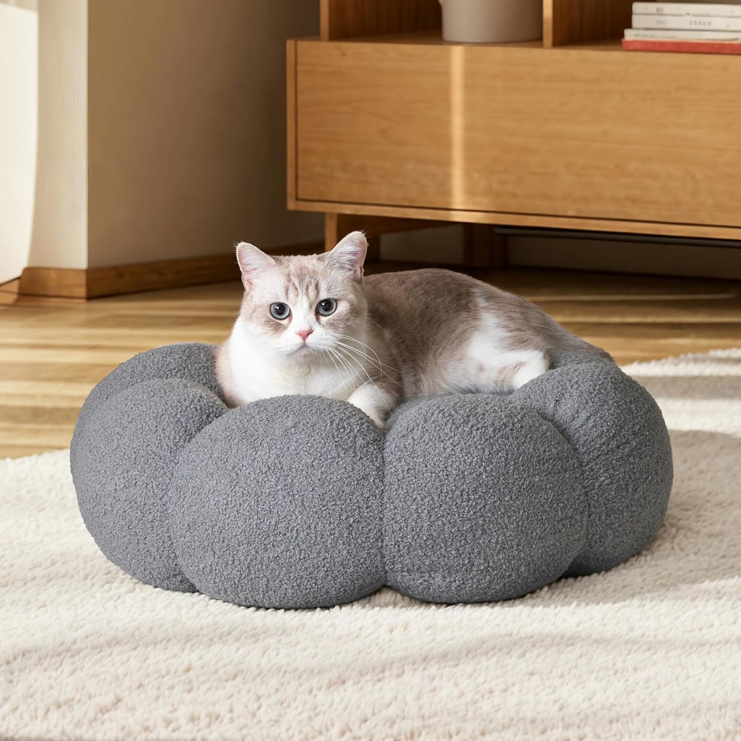 Fluffy Plush Round Calming Pet Bed With Non Slip Design
